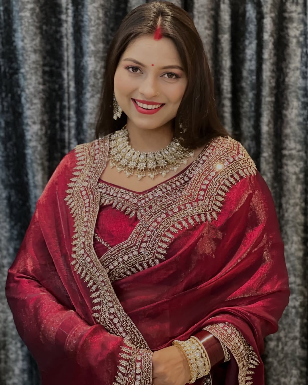 Designer Festive Wear Saree with Intricate Border Work With Free Blouse